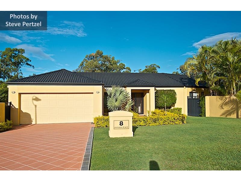 8 Oxford Pl, Arundel QLD 4214