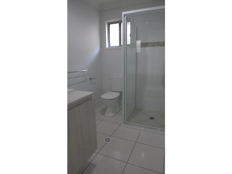 67 Damian Leeding Way, Upper Coomera QLD 4209