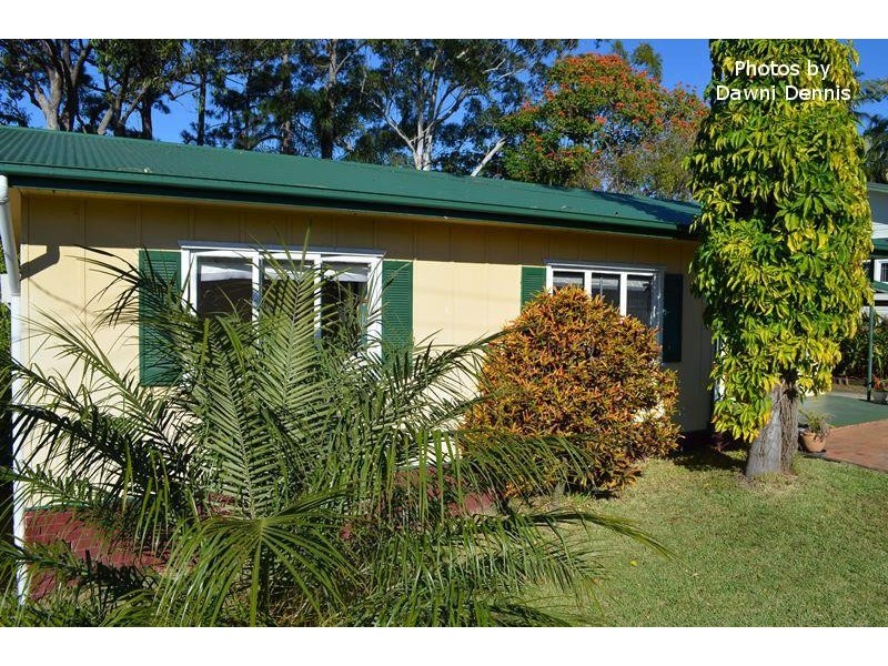 8 Stoke Lane, Labrador QLD 4215