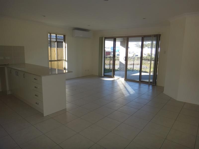 41 Hasemann Cres, Upper Coomera QLD 4209