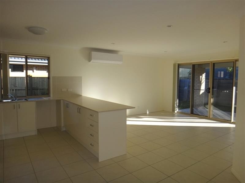 32 Hasemann  Cres, Upper Coomera QLD 4209