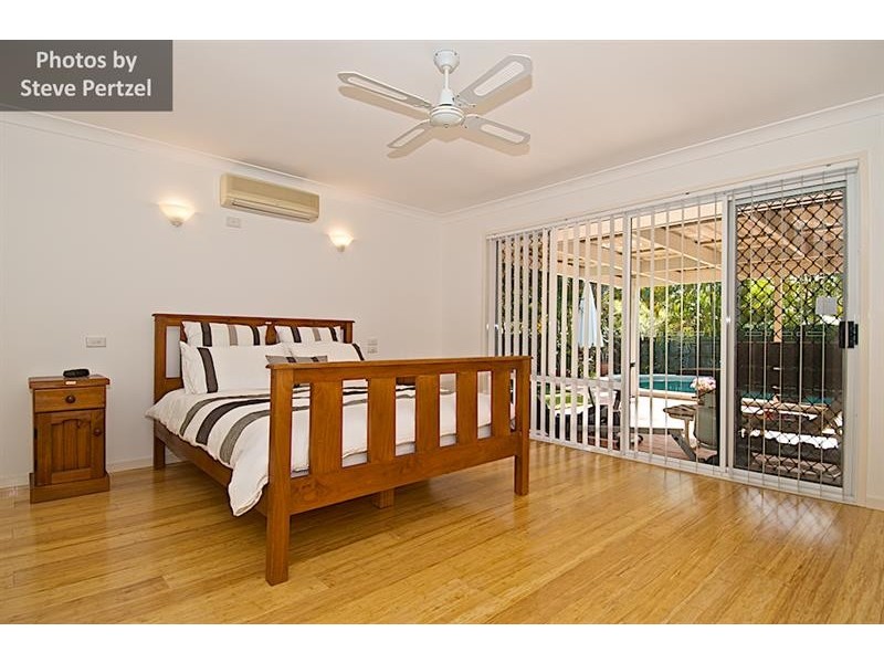 17 Gary Player Cres, Parkwood QLD 4214