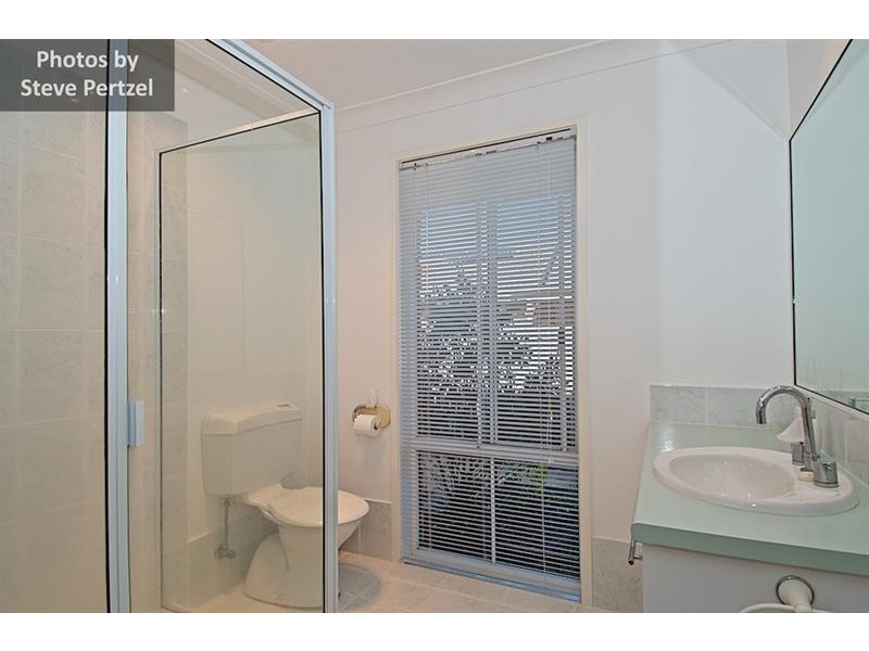 17 Gary Player Cres, Parkwood QLD 4214