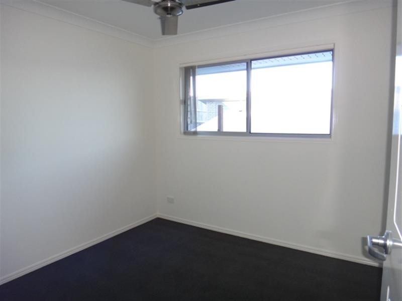 1 Hasemann Cres, Upper Coomera QLD 4209