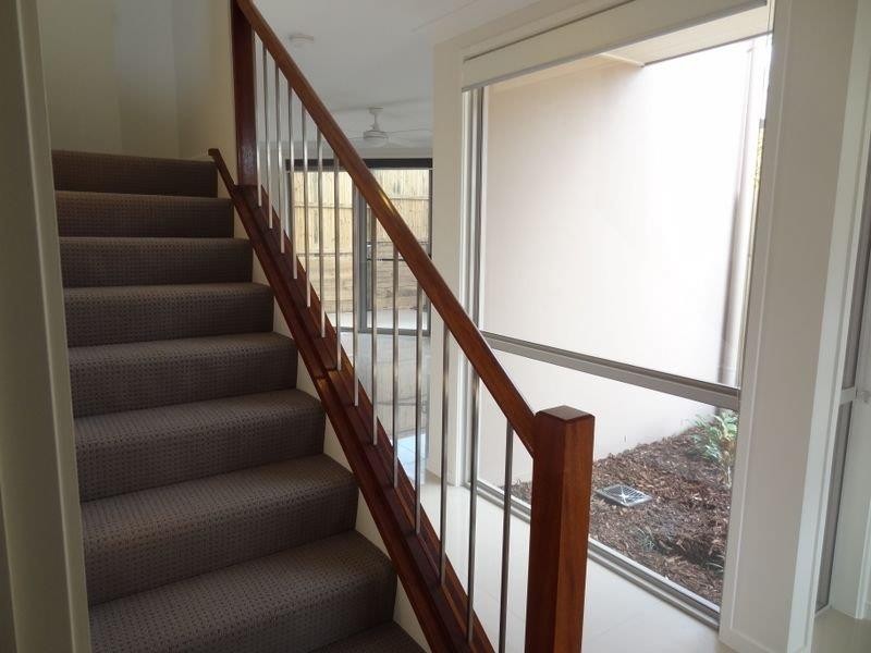 1/79 Falconer St, Southport QLD 4215