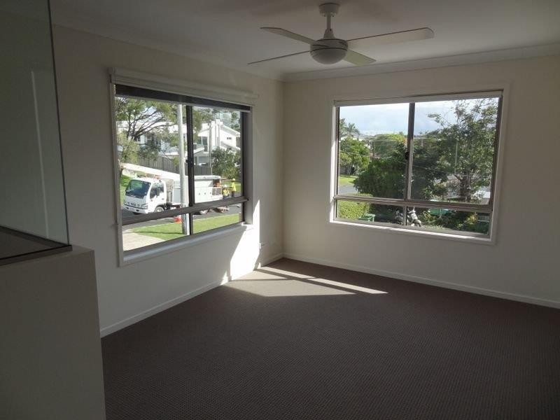 1/79 Falconer St, Southport QLD 4215