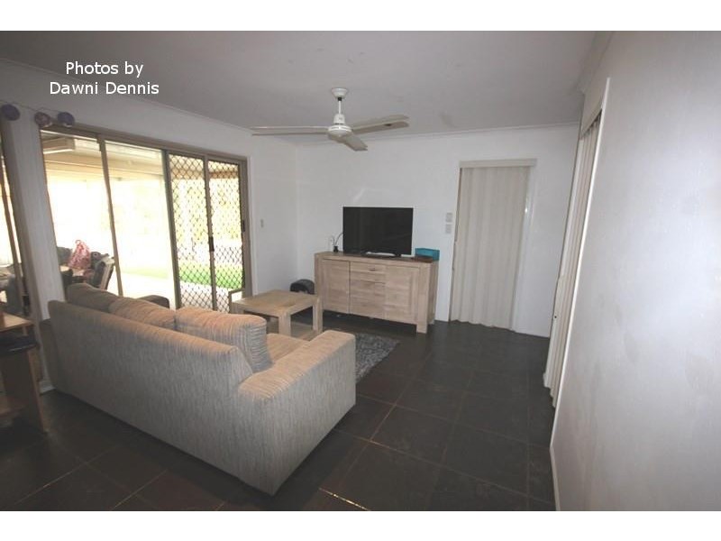 14 Ballybunion Dr, Parkwood QLD 4214