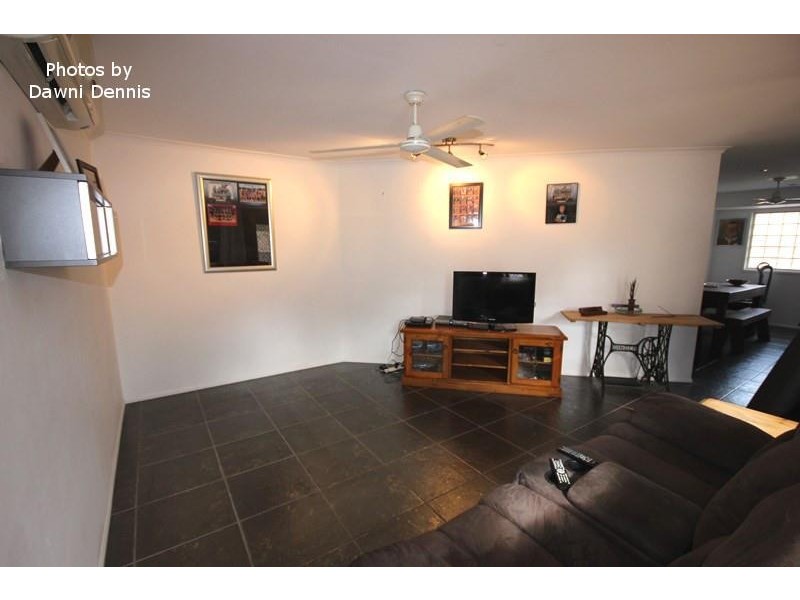 14 Ballybunion Dr, Parkwood QLD 4214