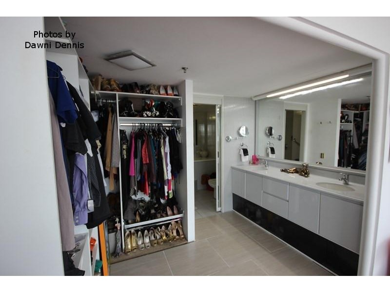 11/3 Tedder Ave, Main Beach QLD 4217