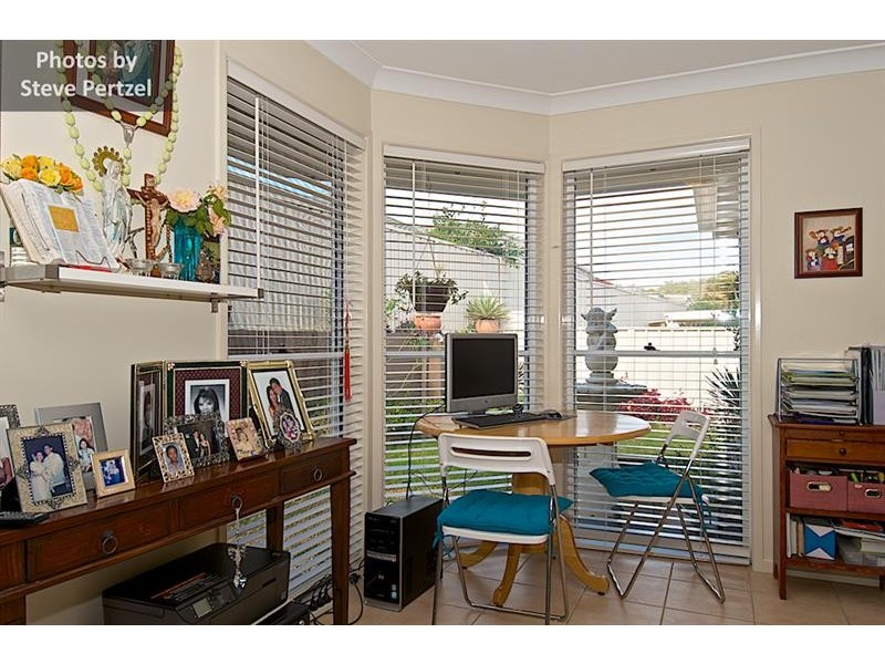 23 Christina Ryan Way, Arundel QLD 4214