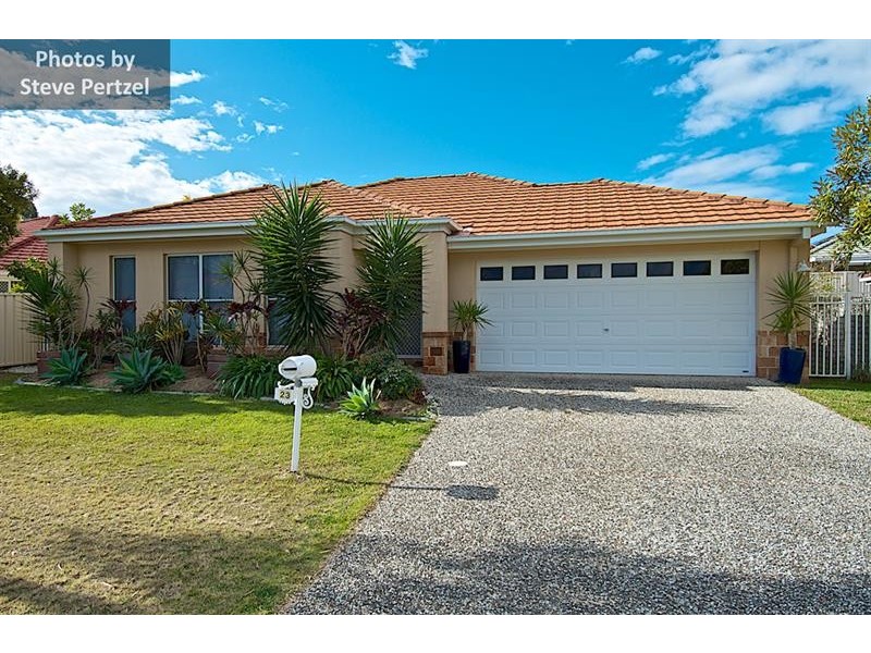 23 Christina Ryan Way, Arundel QLD 4214