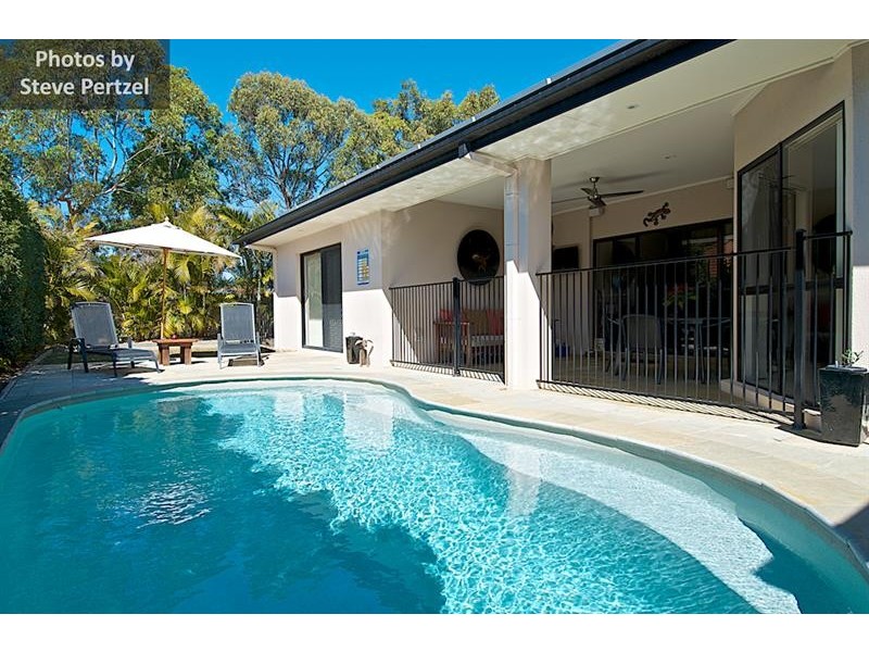 43 Arun Dr, Arundel QLD 4214
