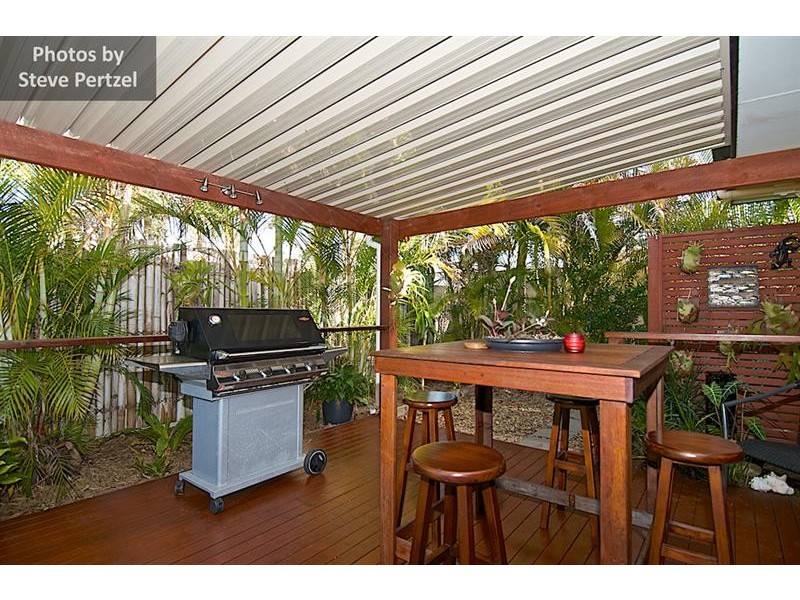 43 Arun Dr, Arundel QLD 4214