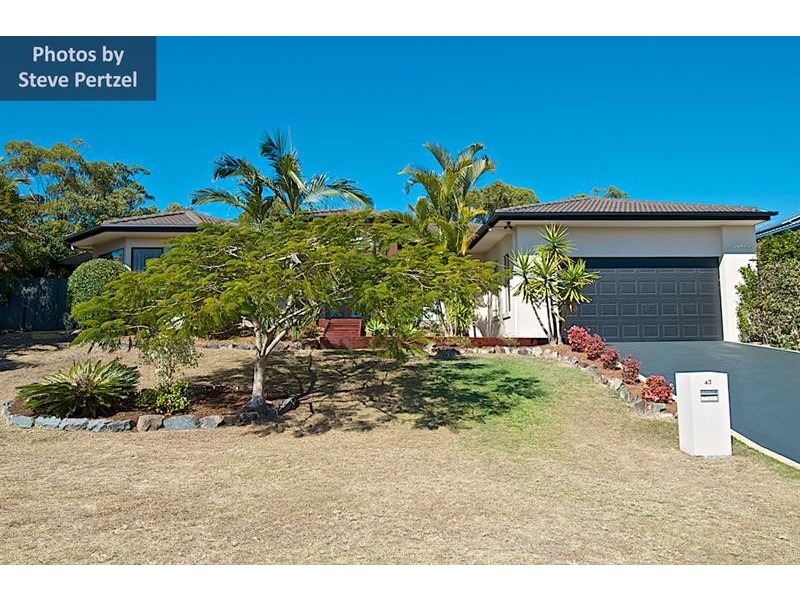 43 Arun Dr, Arundel QLD 4214