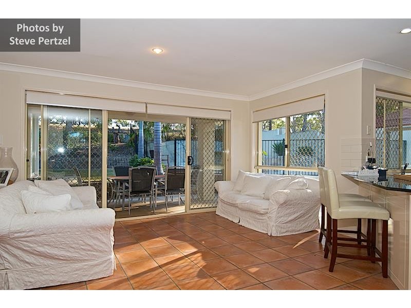 45 Canada Pl, Arundel QLD 4214