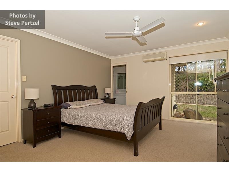 45 Canada Pl, Arundel QLD 4214