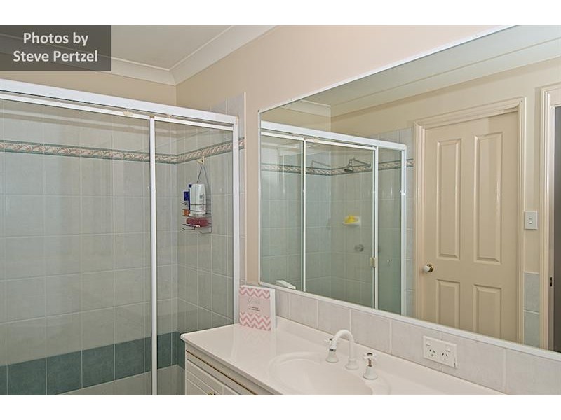 45 Canada Pl, Arundel QLD 4214