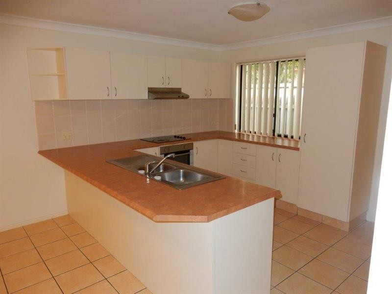 4 St Stephens Dr, Upper Coomera QLD 4209