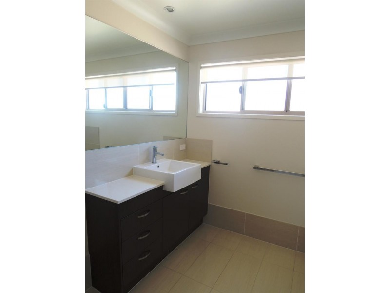 3/79 Falconer St, Southport QLD 4215