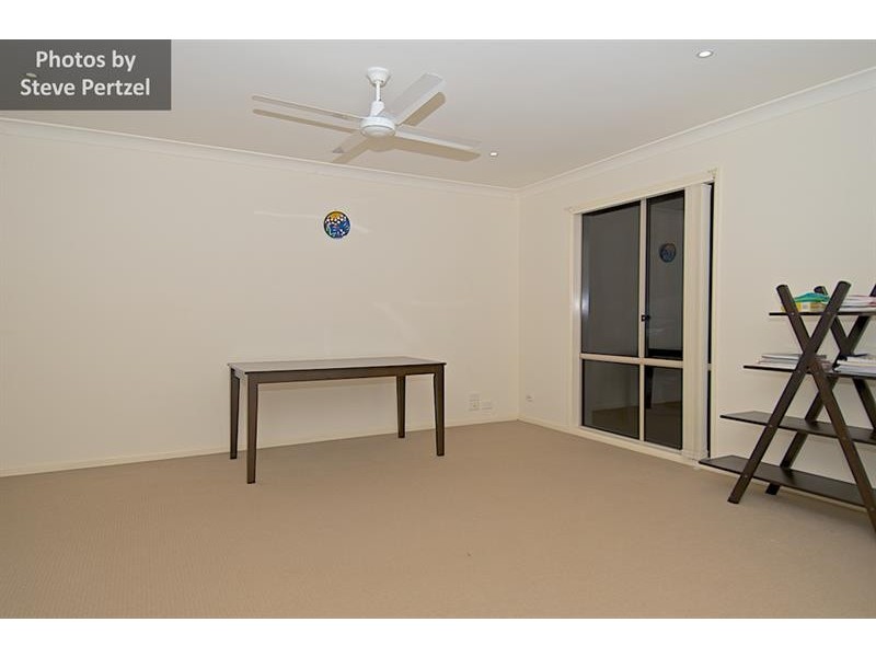 69 Victoria Dr, Pacific Pines QLD 4211