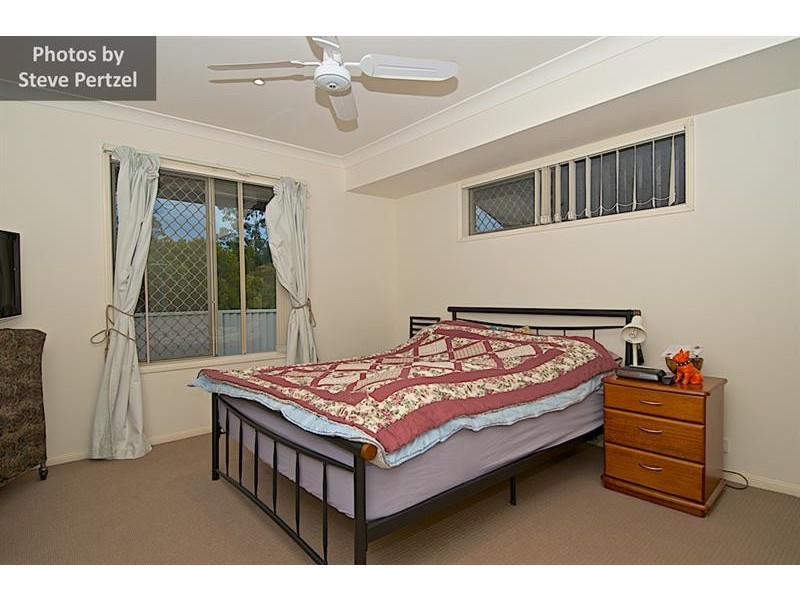 69 Victoria Dr, Pacific Pines QLD 4211