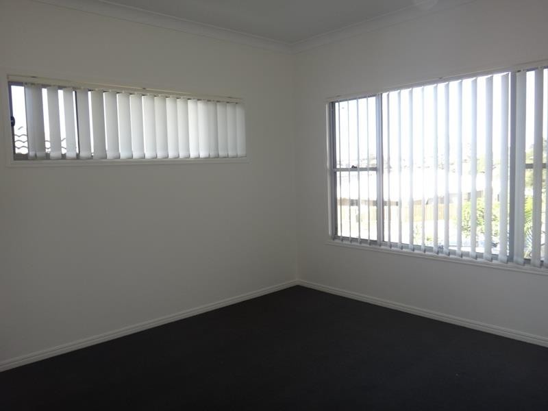 64 Damian Leeding Way, Upper Coomera QLD 4209