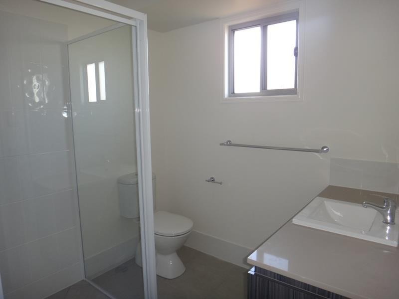 64 Damian Leeding Way, Upper Coomera QLD 4209
