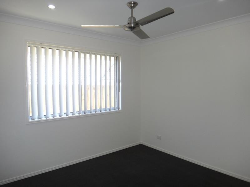 64 Damian Leeding Way, Upper Coomera QLD 4209