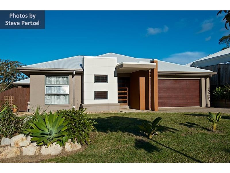 24 Riverbreeze  Cres, Maudsland QLD 4210