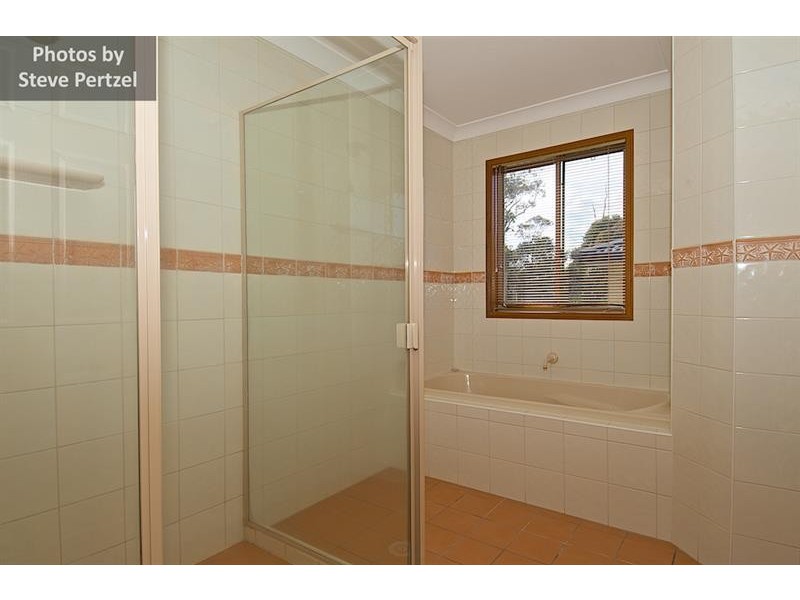 26 Fitzalan Cct, Arundel QLD 4214