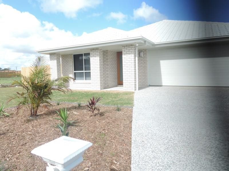 9 Lachlan  St, Gleneagle QLD 4285