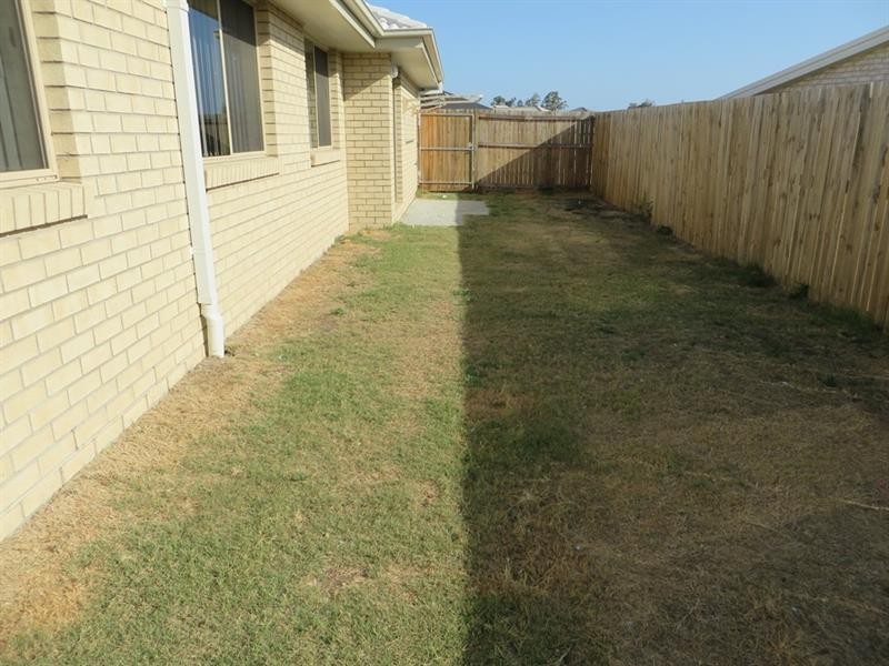 4 Joanne Ct, Gleneagle QLD 4285