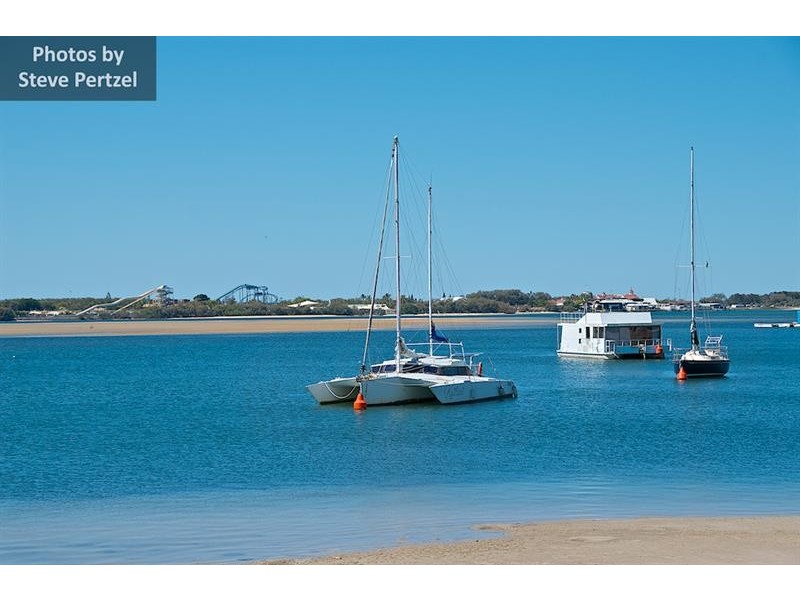 7/250 Marine  Pde, Labrador QLD 4215