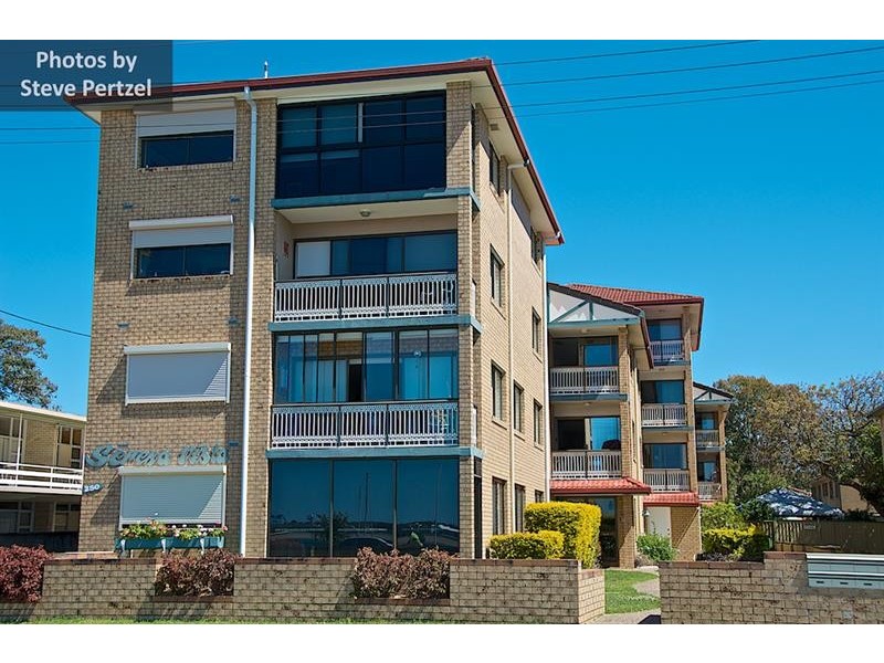 7/250 Marine  Pde, Labrador QLD 4215