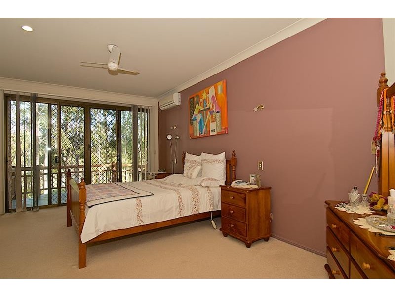 26 Ben Hogan Cres, Parkwood QLD 4214