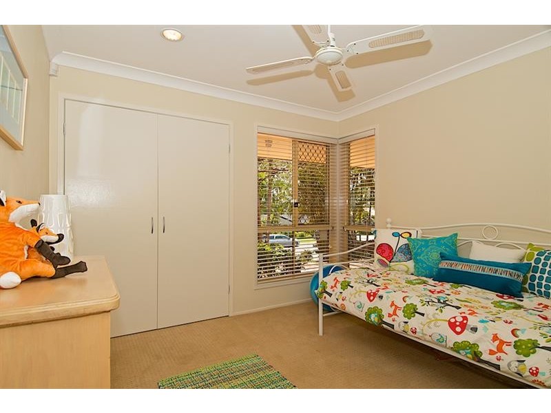 29 Open Dr, Arundel QLD 4214