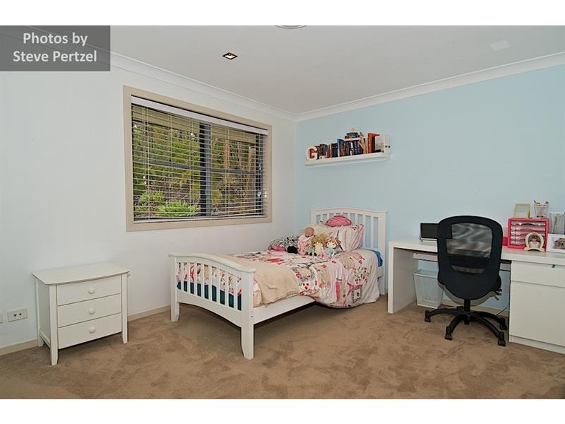 11A Uplands Dr, Parkwood QLD 4214