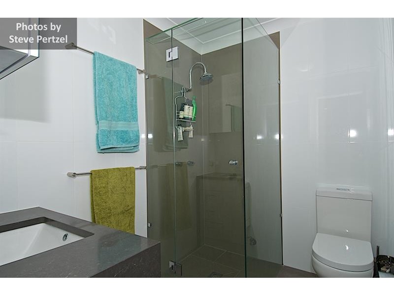 69 Arnold Palmer Dr, Parkwood QLD 4214