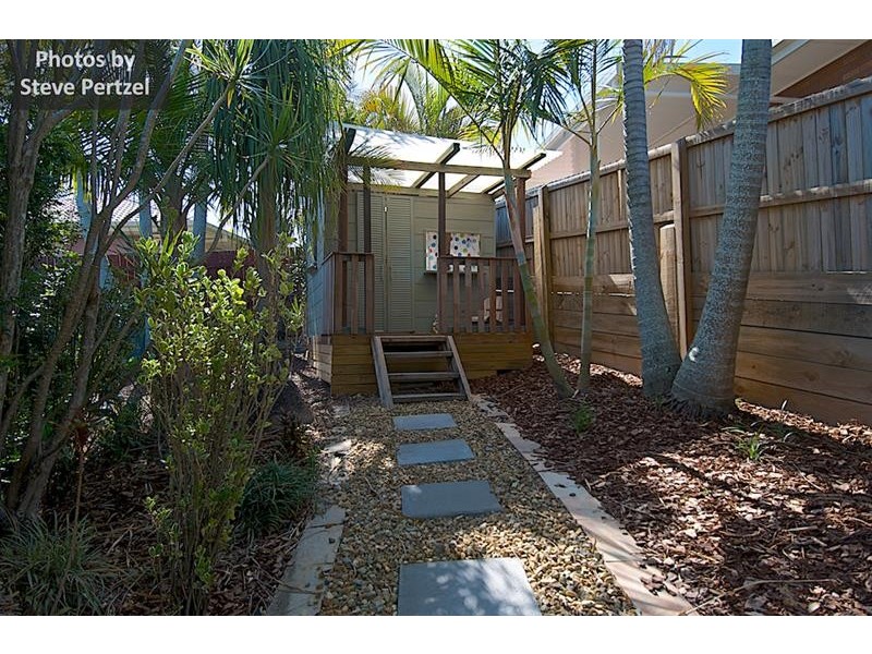 69 Arnold Palmer Dr, Parkwood QLD 4214