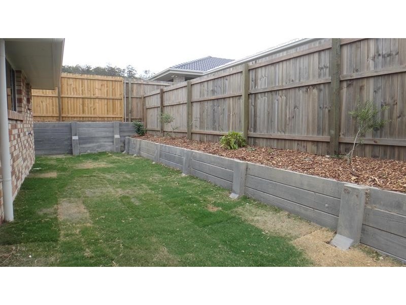 72 Damian Leeding Way, Upper Coomera QLD 4209