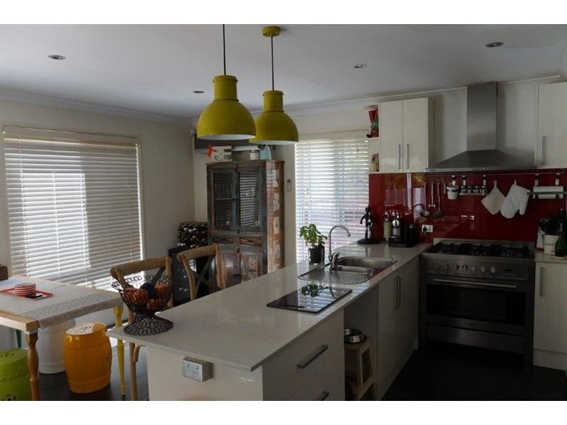 123 Henry Cotton Dr, Parkwood QLD 4214