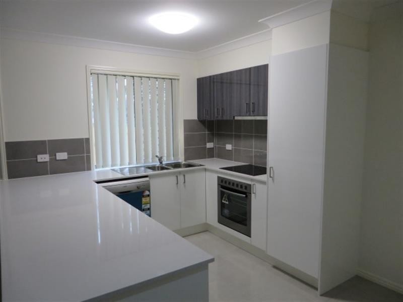 23 Lachlan St, Gleneagle QLD 4285