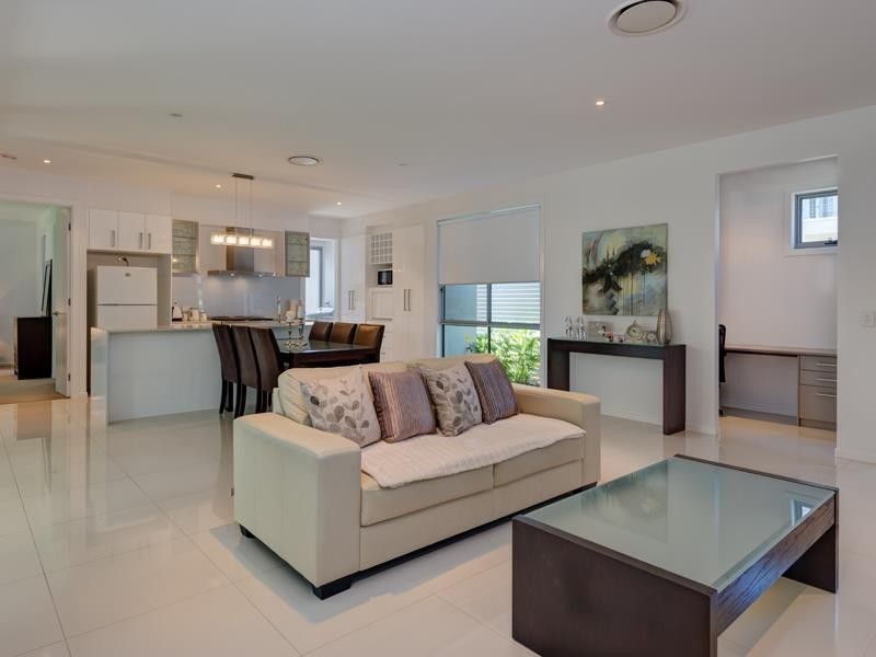 1/59 East Quay Dr, Biggera Waters QLD 4216