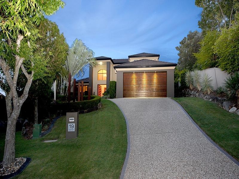 19 Obrien Ct, Arundel QLD 4214