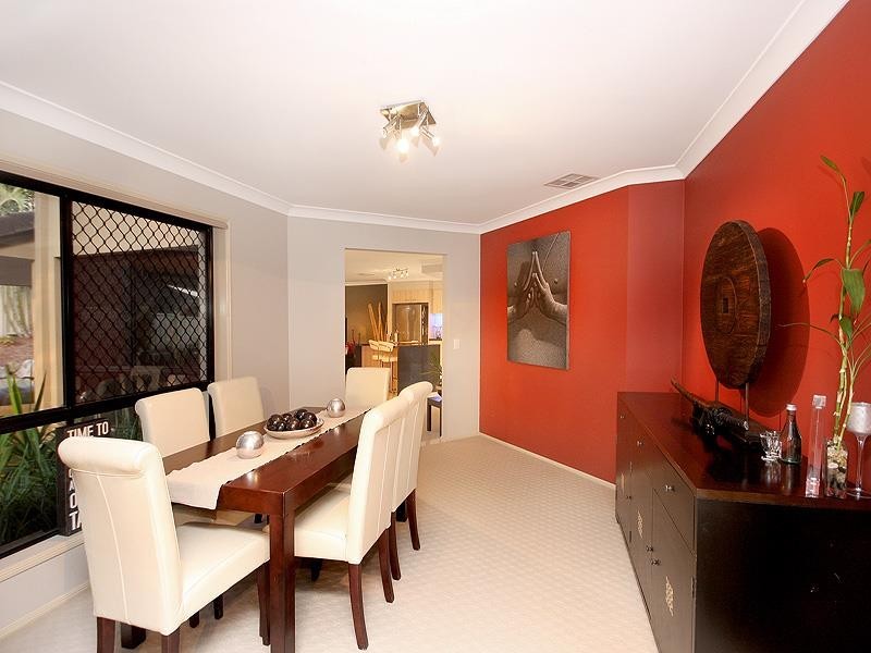 19 Obrien Ct, Arundel QLD 4214