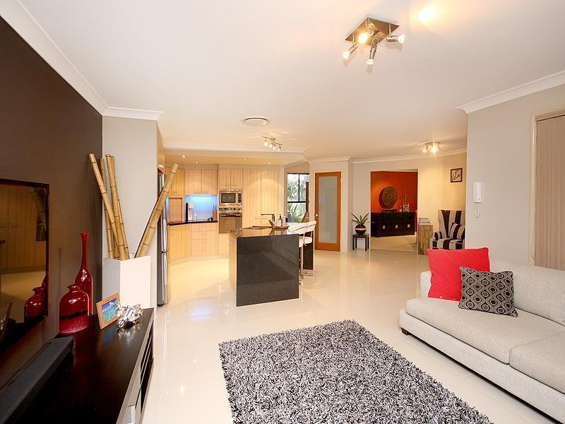 19 Obrien Ct, Arundel QLD 4214
