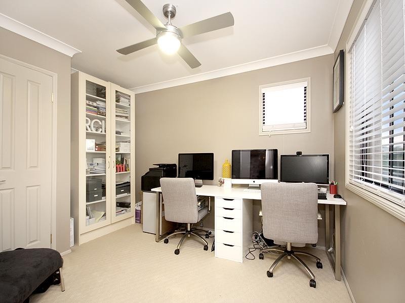 19 Obrien Ct, Arundel QLD 4214
