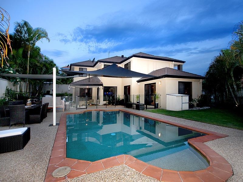 19 Obrien Ct, Arundel QLD 4214