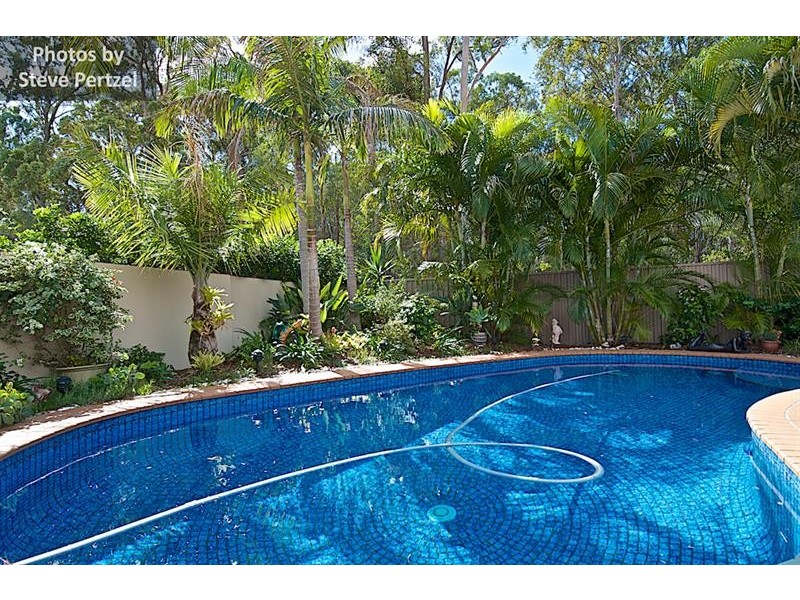 103 Arun Dr, Arundel QLD 4214