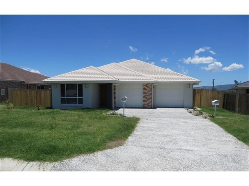 8 Phoebe Way, Gleneagle QLD 4285